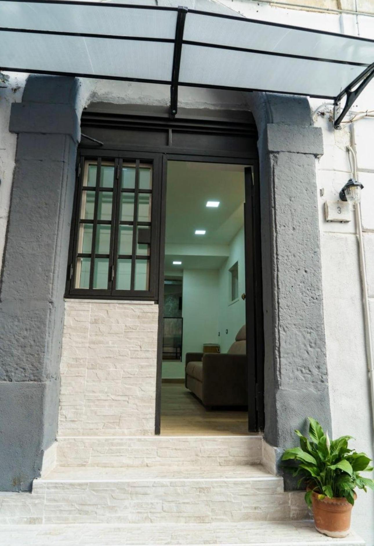 Anita S Home เนเปิลส์ ภายนอก รูปภาพ